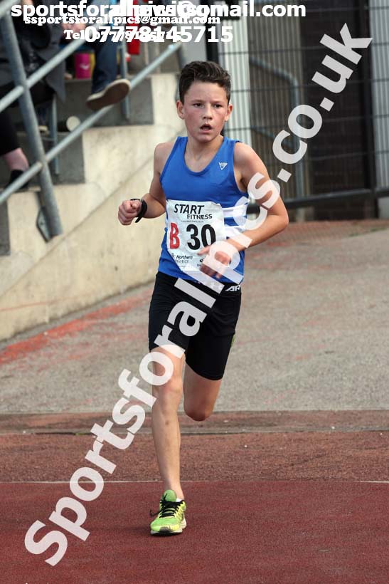Boys under-13s  Northern 3 Stage Road Relay, SportsCity, Manchester. Photo: David T. Hewitson/Sports for All Pics